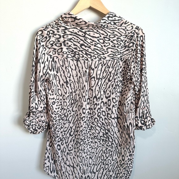 L’agence Front Wrap Silk Blouse in Nectar - Picture 4 of 6